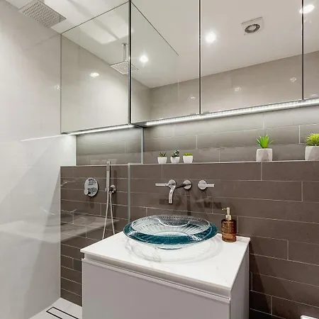 Cocoa & Cinnamon Oasis - 1Br - Old Town Appartement Krakau