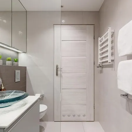 Cocoa & Cinnamon Oasis - 1Br - Old Town Appartement
